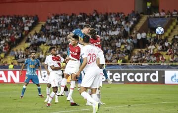 1-2. José MarÍa Giménez marcó el segundo gol.