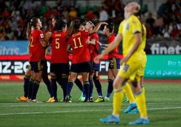 3-0. Alba Redondo celebra el tercer gol.