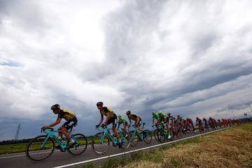 Fernando Gaviria consigue su cuarta etapa