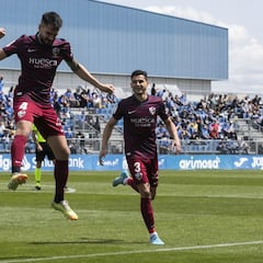 La defensa del Fuenla, rampa de descenso y de playoff