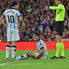 La resiliencia de Odriozola pese a las lesiones y a ser el tercer lateral: “No muerto todavía”