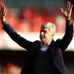 Wenger won't rule out general manager role at PSG