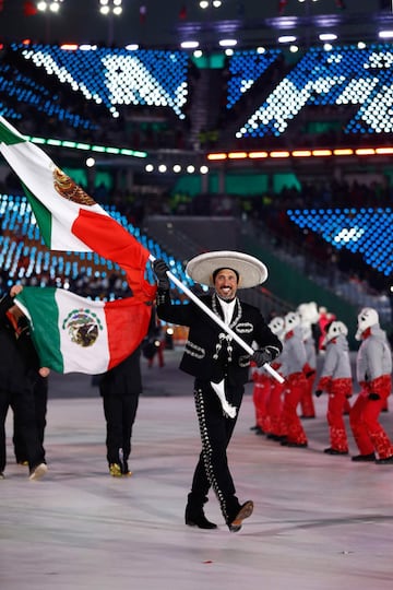 Así fue el desfile de los mexicanos en los JO de Invierno