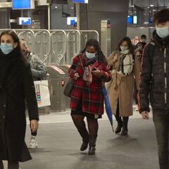 La OMS aconseja qué mascarillas deben utilizarse y cuáles no son efectivas