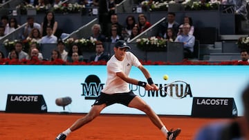 Rafa Jódar, durante su partido contra Alex de Miñaur en el Madrid Open.