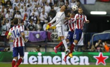 Cristiano Ronaldo y Mario Suárez