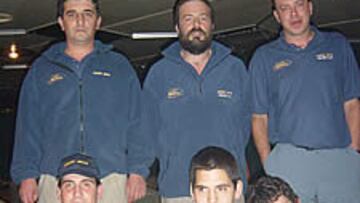 Dakar Auto, formado por Lucky, Mariano, "Txankete", José
Ignacio, Javier y Carlos, logró el cuarto puesto y fue el único equipo que navegó sin ordenador.