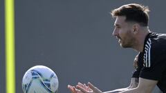 Argentina&#039;s forward Lionel Messi gestures during a training session in Ezeiza, Buenos Aires, on November 9, 2021, ahead of FIFA World Cup Qatar 2022 qualifier matches against Uruguay on November 12 and against Brazil on November 16. (Photo by JUAN MA