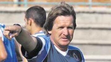 <b>EXIGENTE. </b>La permanencia será complicada, de ahí que Schuster pida lo máximo.