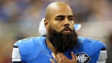 Aunque el linebacker de los Lions solo pudo jugar un encuentro el año 2015 por una lesión, su impresionante barba merece la plata de esta clasificación. Además, la cabeza rapada añade prestancia y rotundidad al vello facial.