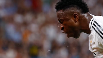 Soccer Football - LaLiga - Real Madrid v Real Betis - Santiago Bernabeu, Madrid, Spain - September 1, 2024 Real Madrid's Vinicius Junior reacts REUTERS/Susana Vera