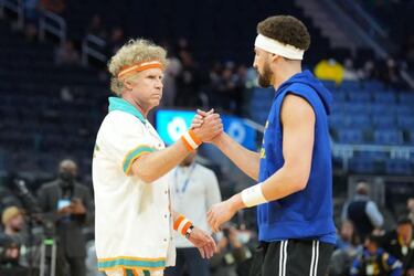 Will Ferrell aka Jackie Moon helps Warriors end losing streak