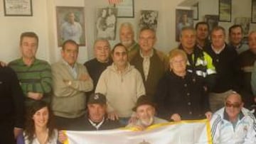 <b>CON ÁNIMOS. </b>65 miembros de la Federación de Peñas del Madrid, con sede en Cangas, irán a Riazor.