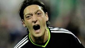 Ozil: "Cristiano y Casillas se llevan perfectamente bien"
