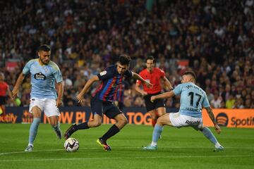 Pedri y Javi Galán.