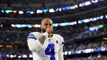 ARLINGTON, TEXAS - JANUARY 14: Dak Prescott #4 of the Dallas Cowboys takes the field prior to the NFC Wild Card Playoff game against the Green Bay Packers at AT&T Stadium on January 14, 2024 in Arlington, Texas.   Richard Rodriguez/Getty Images/AFP (Photo by Richard Rodriguez / GETTY IMAGES NORTH AMERICA / Getty Images via AFP)