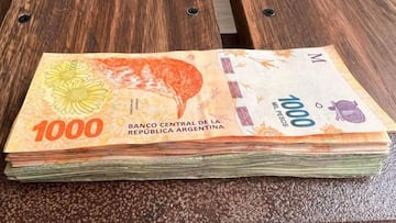 Cambio de peso argentino a peso chileno, 8 de octubre: valor, precio, qué es y a cuánto está el dólar blue