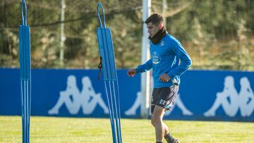 Diego Villares, en el entrenamiento del Deportivo.