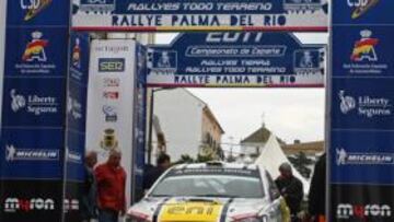 Óscar Fuertes y Francesc Termens triunfan en Palma del Río