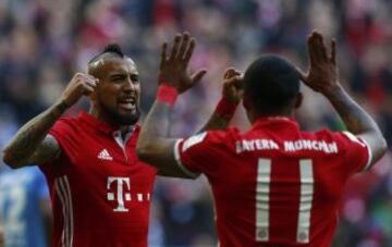 Las imágenes de Arturo Vidal en el triunfo del Bayern Múnich por 8-0 ante el Hamurgo