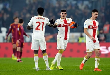 Seleccionados mexicanos aterrizan en CDMX