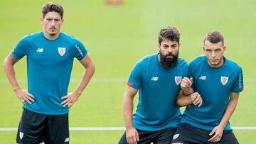 Vencedor y Villalibre, junto a I&ntilde;igo Vicente.