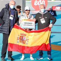 Hamid iguala el récord de España en Valencia (2h06:35)