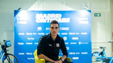 Juan Ayuso posa para AS en el media day del Madrid Criterium.