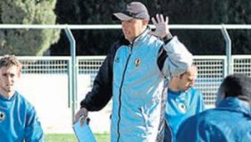 <b>NUEVA META. </b>Tras la derrota en la Nueva Condomina, Josu Uribe cree que el objetivo es la salvación.