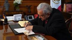 AMLO cumple sanción del Tribunal Electoral, “si no lo hago arrestan a Jesús”