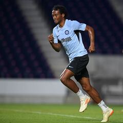 Cuadrado - Dumfries, la duda de Inzaghi en la defensa del Inter