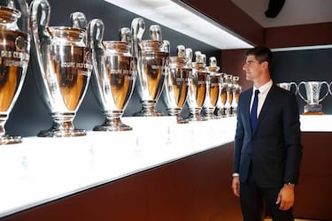 Courtois and playing to the gallery