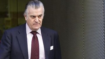 La Audiencia Nacional condena a B¨¢rcenas y el PP por pagar las obras de G¨¦nova con la 'caja b'