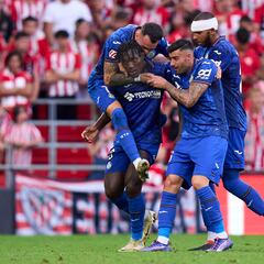 Bordalás, otra vez, a innovar con el once