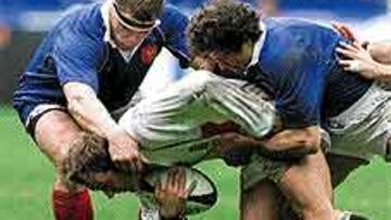 <b>UN CLÁSICO.</B> Inglaterra y Francia abren este histórico torneo.