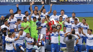 Conoce las canciones que eligieron en Católica para la lista de Spotify