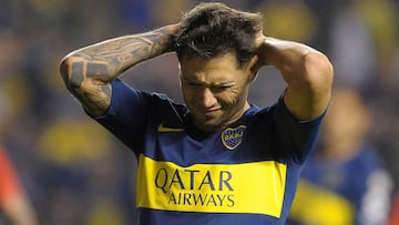Soccer - Copa Libertadores - Group Stage - Group G - Boca Juniors v Athletico Paranaense - Alberto J. Armando Stadium, Buenos Aires, Argentina - May 9, 2019 Boca Juniors' Mauro Zarate reacts REUTERS/Javier Garcia Toledo NO RESALES. NO ARCHIVES