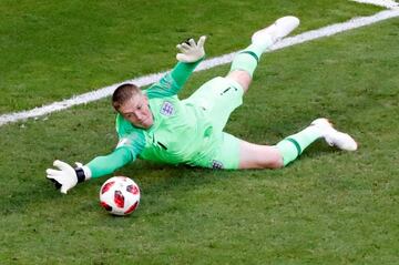Reach | England's Jordan Pickford.