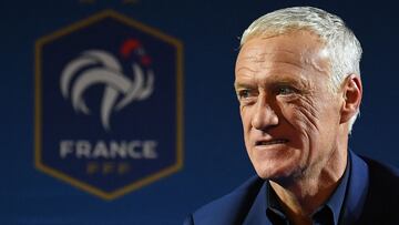 (FILES) In this file photo taken on November 9, 2022 France's head coach Didier Deschamps holds a press conference in Paris, after he announced the list of players selected for the Qatar 2022 FIFA World Cup football tournament. - Didier Deschamps extends stay as France coach until 2026, he announced at the French Football Federation's general assembly in Paris on January 7, 2023. (Photo by FRANCK FIFE / AFP)