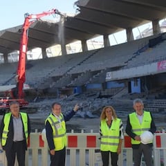 Empieza el derribo de Marcador a seis días del Celta-Atlético
