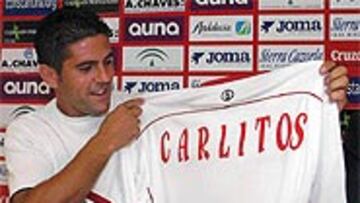 <B>SE PUSO A SUDAR</B>. Carlos no perdió el tiempo y, tras ser presentado, se fue a entrenarse con el resto de sus compañeros.