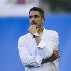 Oficial: Julio Velázquez, nuevo entrenador del Real Zaragoza