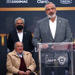 Milad cambia el plan de la Roja y da señales de los amistosos de junio: “Esperamos jugar de local”