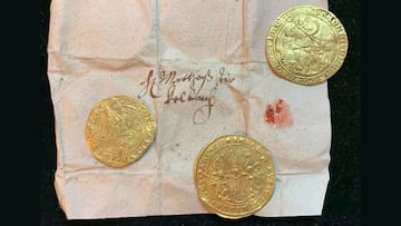 Hallan un tesoro de monedas de oro y plata en una iglesia: “Una enorme fortuna”