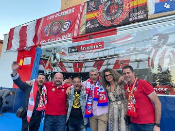 De izquierda a derecha, Roberto Martínez, José Luis Méndez, Fernando Camacho, José Moreno, Nuria y Daniel Barjola.