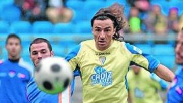 <b>A MÁS. </b>Mariano Toedtli mira al partido del próximo domingo ante el San Fernando con el objetivo de recuperar minutos.