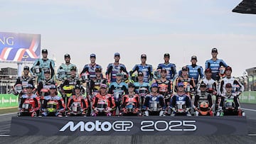 La parrilla de Moto2 en la recta de Buriram.