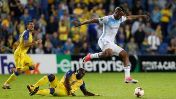 Soccer Football - Europa League - Maccabi Tel Aviv vs FC Astana - Netanya Stadium, Tel Aviv, Israel - November 2, 2017  Astana&Otilde;s Junior Kabananga in action  REUTERS/Amir Cohen