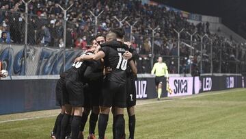 Independiente ganó con sufrimiento a Atlético Tucumán y sigue en carrera en Copa Argentina