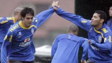 <b>TRABAJANDO EN BRASIL. </b>Kaká no entró en la convocatoria y se quedó trabajando en Río de Janeiro.